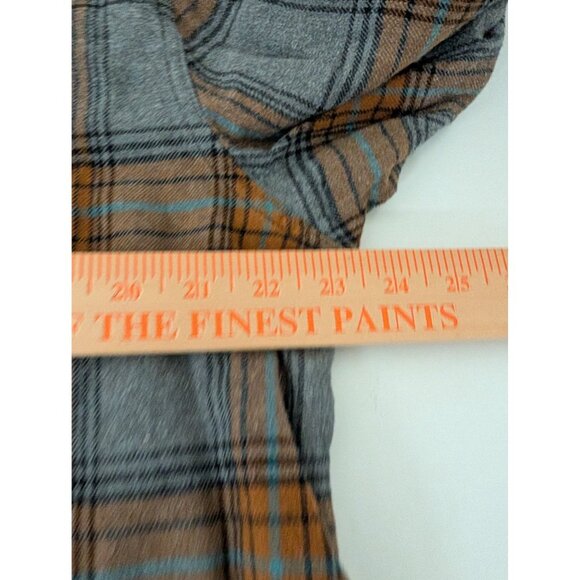 J Crew Plaid Mid Weight Flannel Workshirt Mens XL Gray Classic Fit Button Front - Picture 8 of 9